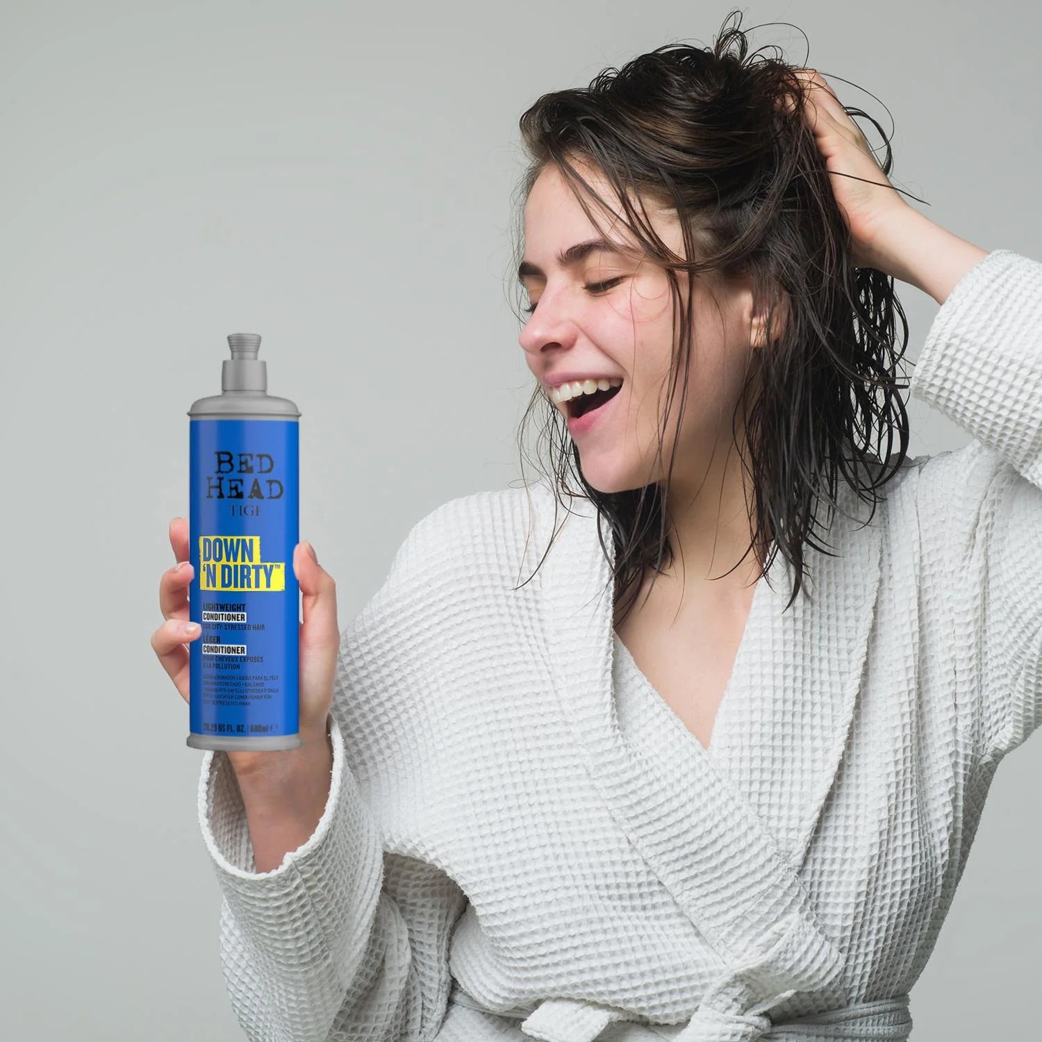 Bed Head by Tigi Down 'N Dirty Lightweight Conditioner 400ML
