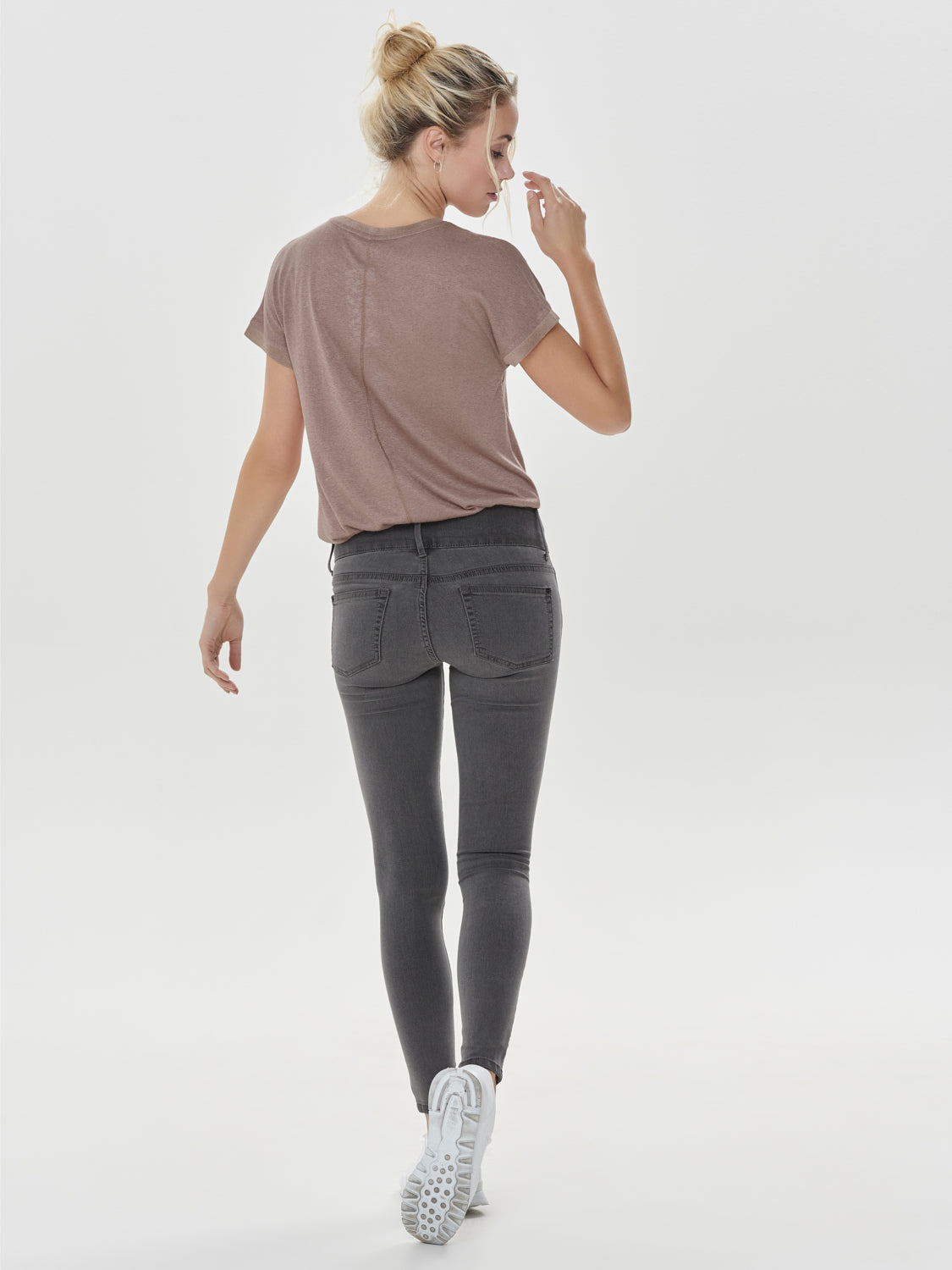Pantalon Pitillo Onlanna Gris