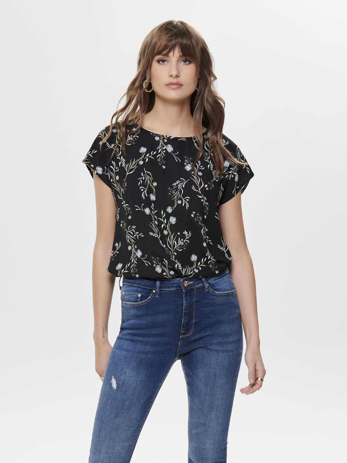 Polera Jacqueline De Yongwin Treats S/S O-Neck Estampado Field Flowers