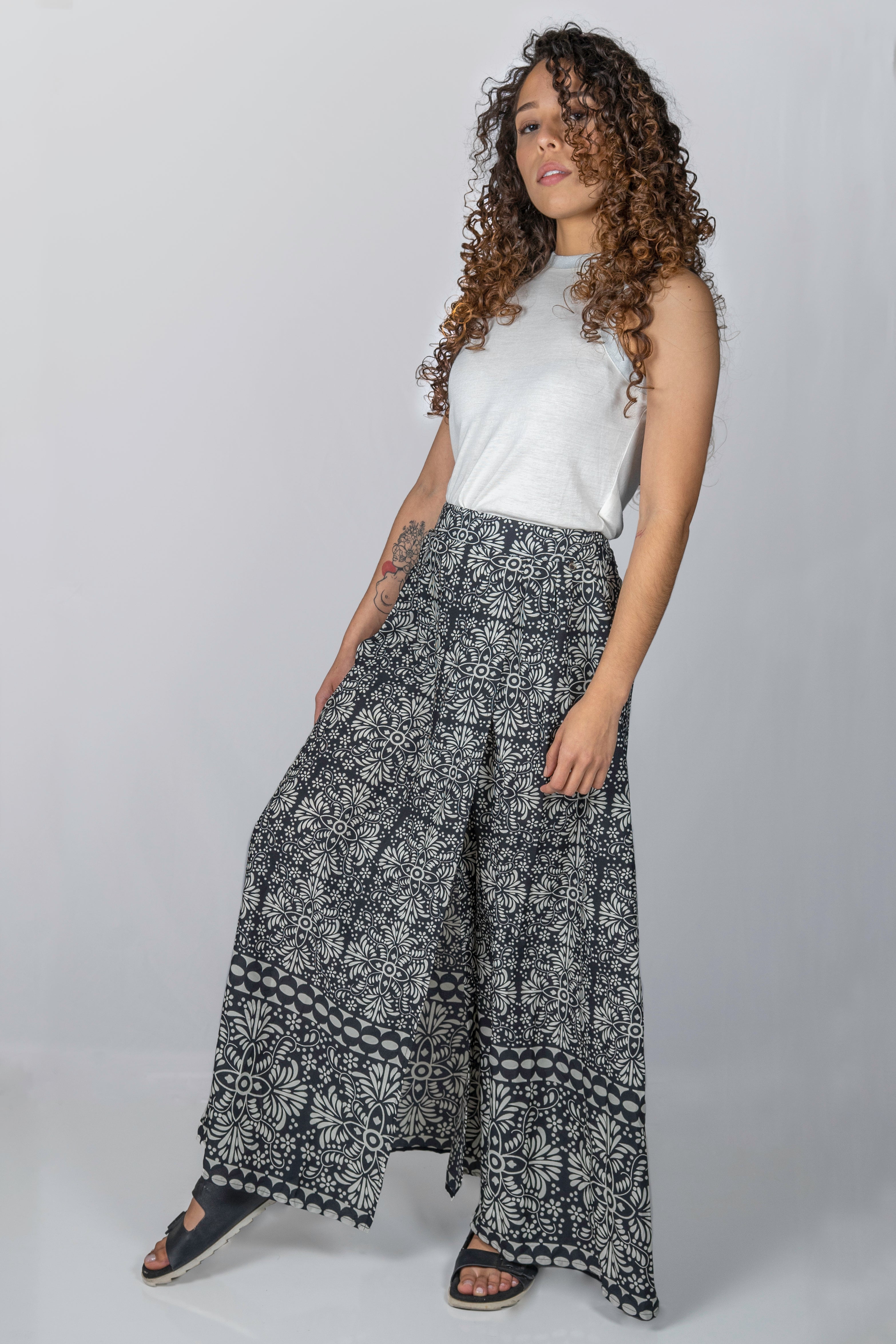 Falda Rapsodia lake Negro