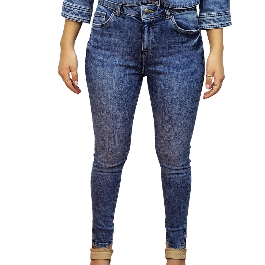 Pantalon Vero moda Azul Style TELEPHONE 9/10 MW X-SLIM JEANS(NC)