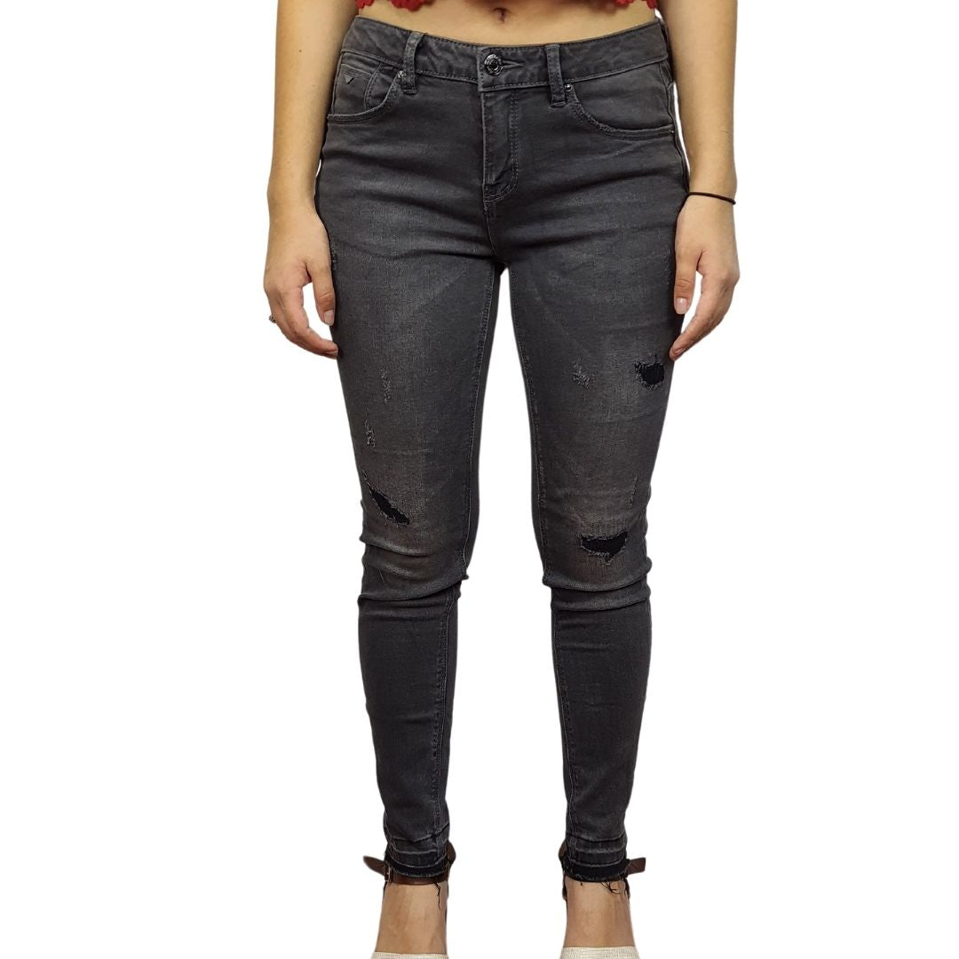 Pantalon Vero Moda Gris Style ZEBRA 9/10 LW X-SLIM JEANS(CP)