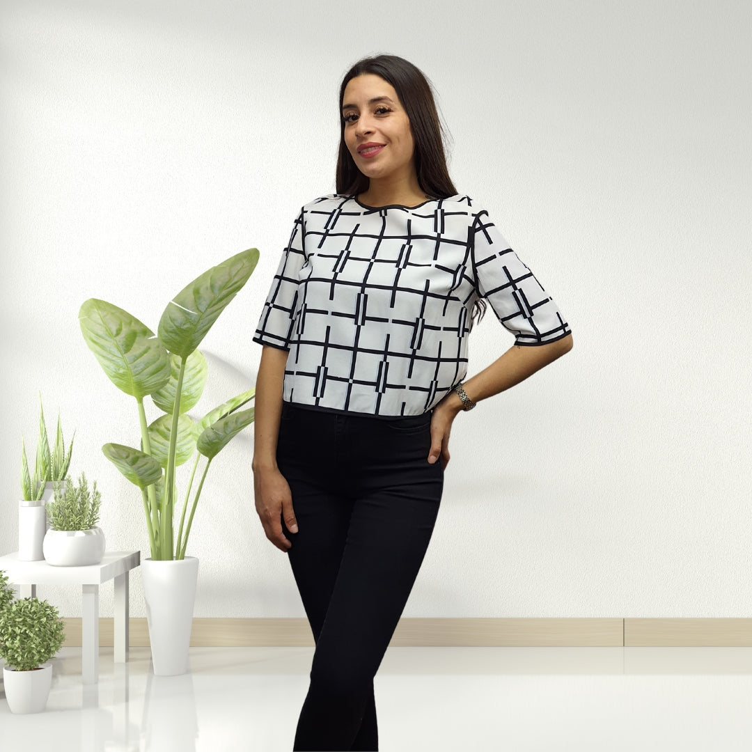 Blusa Vero Moda Blanco y Negro Style PEZZO 1/2 BOX TOP(PM)
