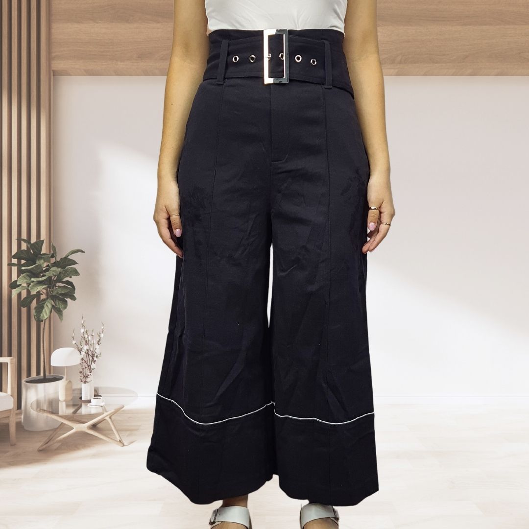 Pantalon Vero Moda Negro Style EMPTY 9/10 HW LOOSE JEANS(NC)