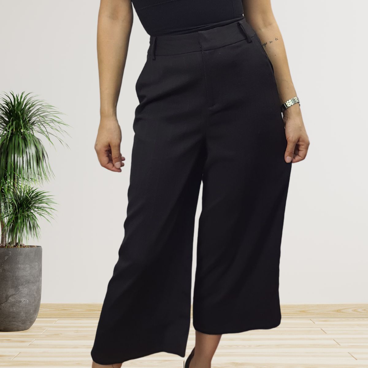 Pantalon Vero Moda Negro Style DALEY 7/8 WIDE PANTS(VMC-NC)