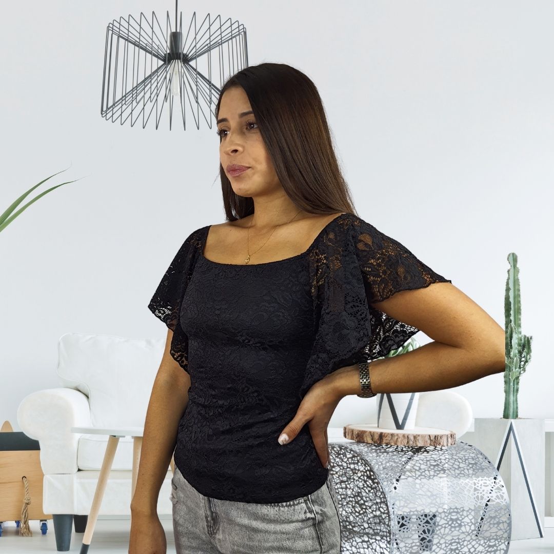 Blusa Vero Moda Negro Style BETTY S/S TOP(VMC-HH)