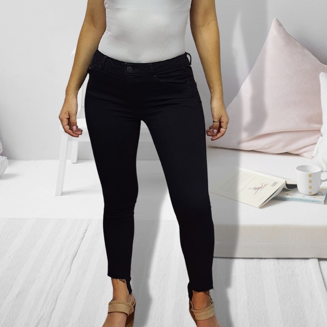 Jeans Vero Moda Negro Style CATCH 9/10 LW X-SLIM JEANS(NC)