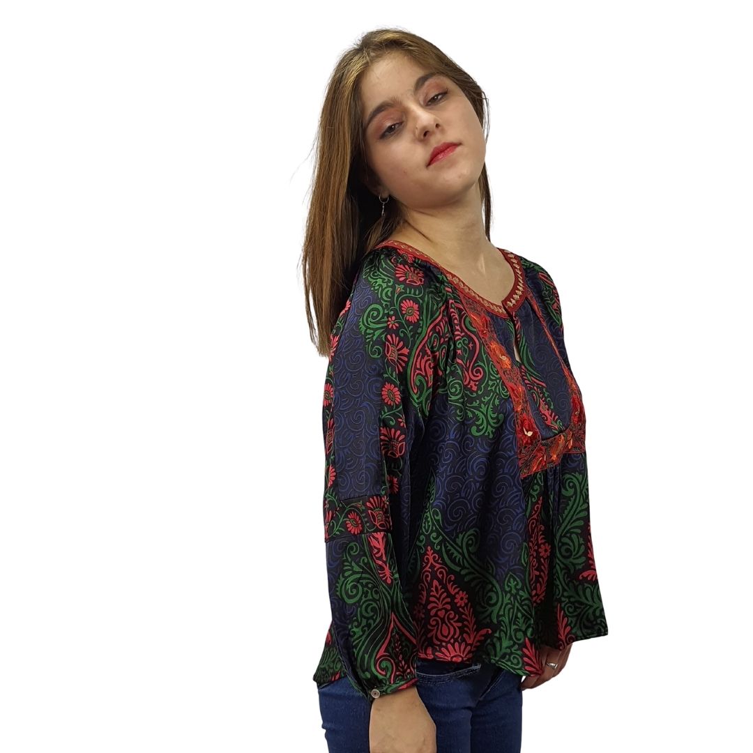 Blusa Rapsodia Kulum Zhou Sari Negro
