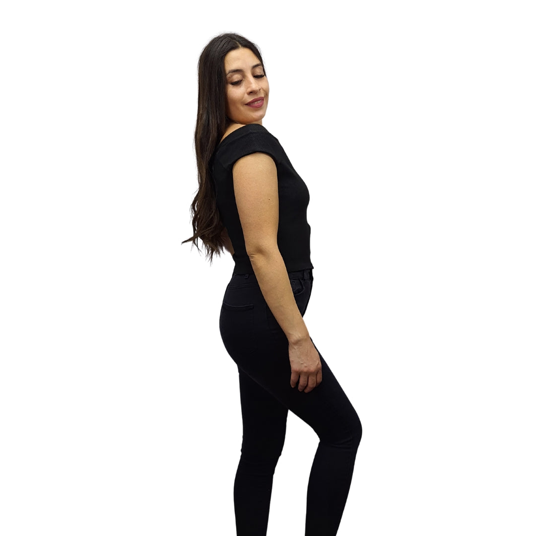 Top Vero Moda Negro Style FONDA FITTED S/S TOP(CR)