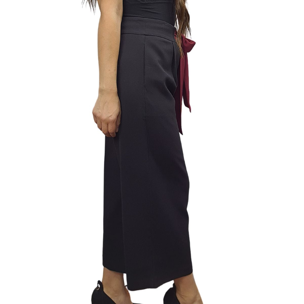 Pantalon Vero Moda Negro Style NICK 7/8 WIDE PANTS(VMC-FL)