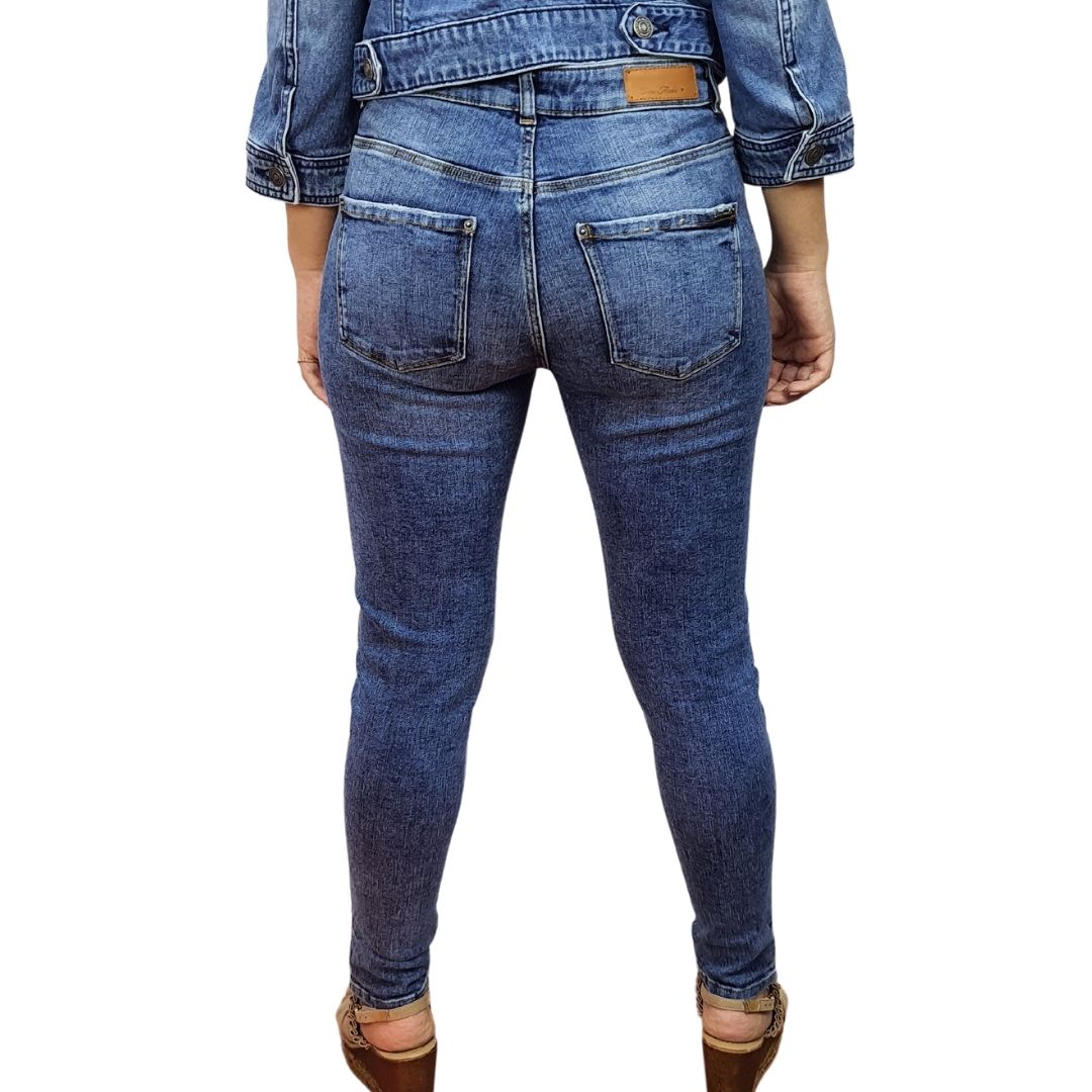 Pantalon Vero moda Azul Style TELEPHONE 9/10 MW X-SLIM JEANS(NC)