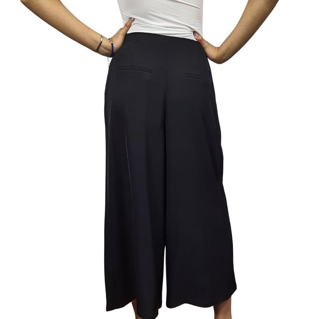 Pantalon Vero Moda Negro Style QUINN 7/8 WIDE PANTS(VMC-NC)