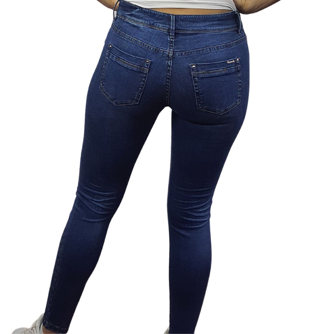 Jeans Vero Moda Azul Oscuro Style FANNY 9/10 X-SLIM JEANS(BN)