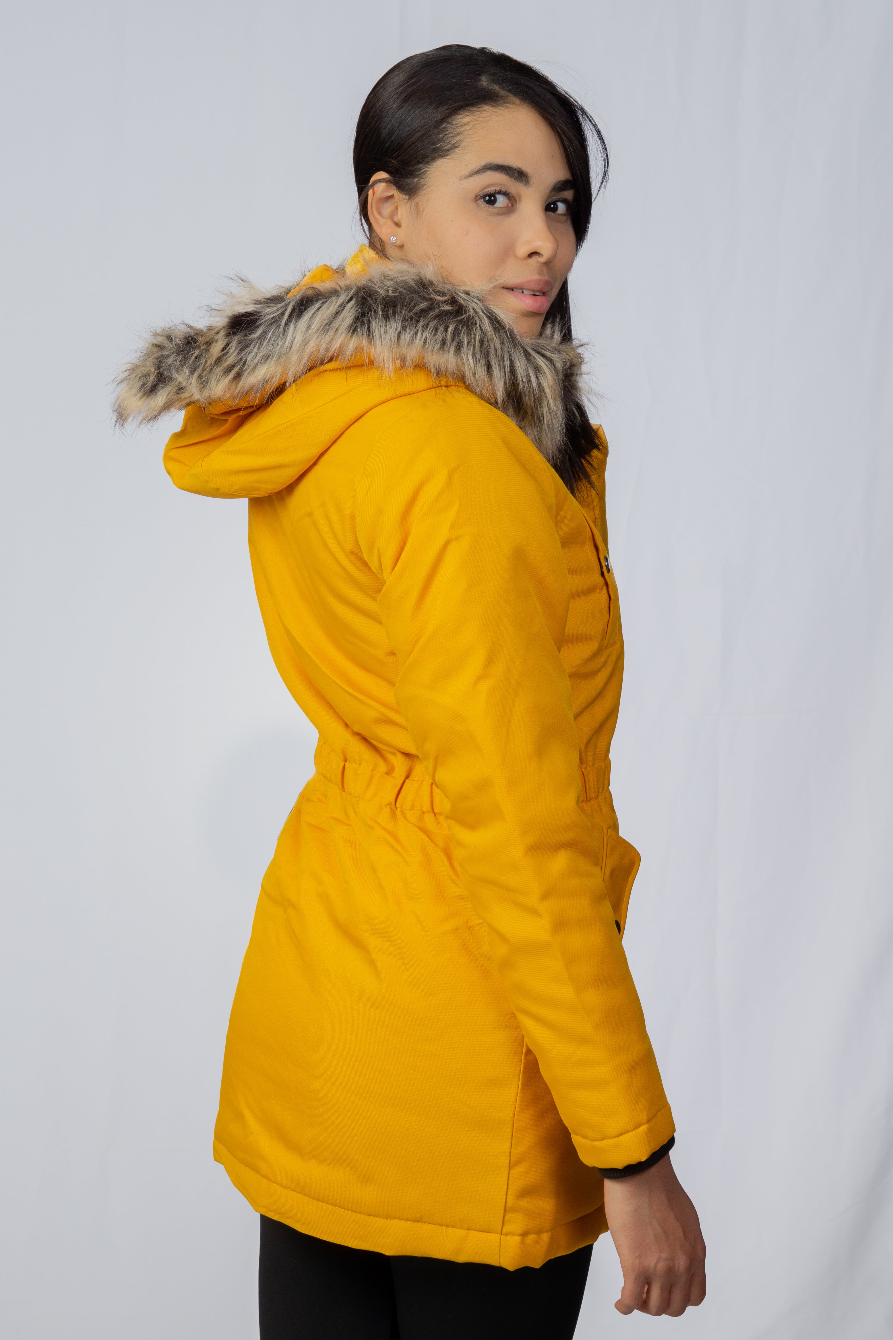 Chaqueta Only Onliris Fur CC Amarillo