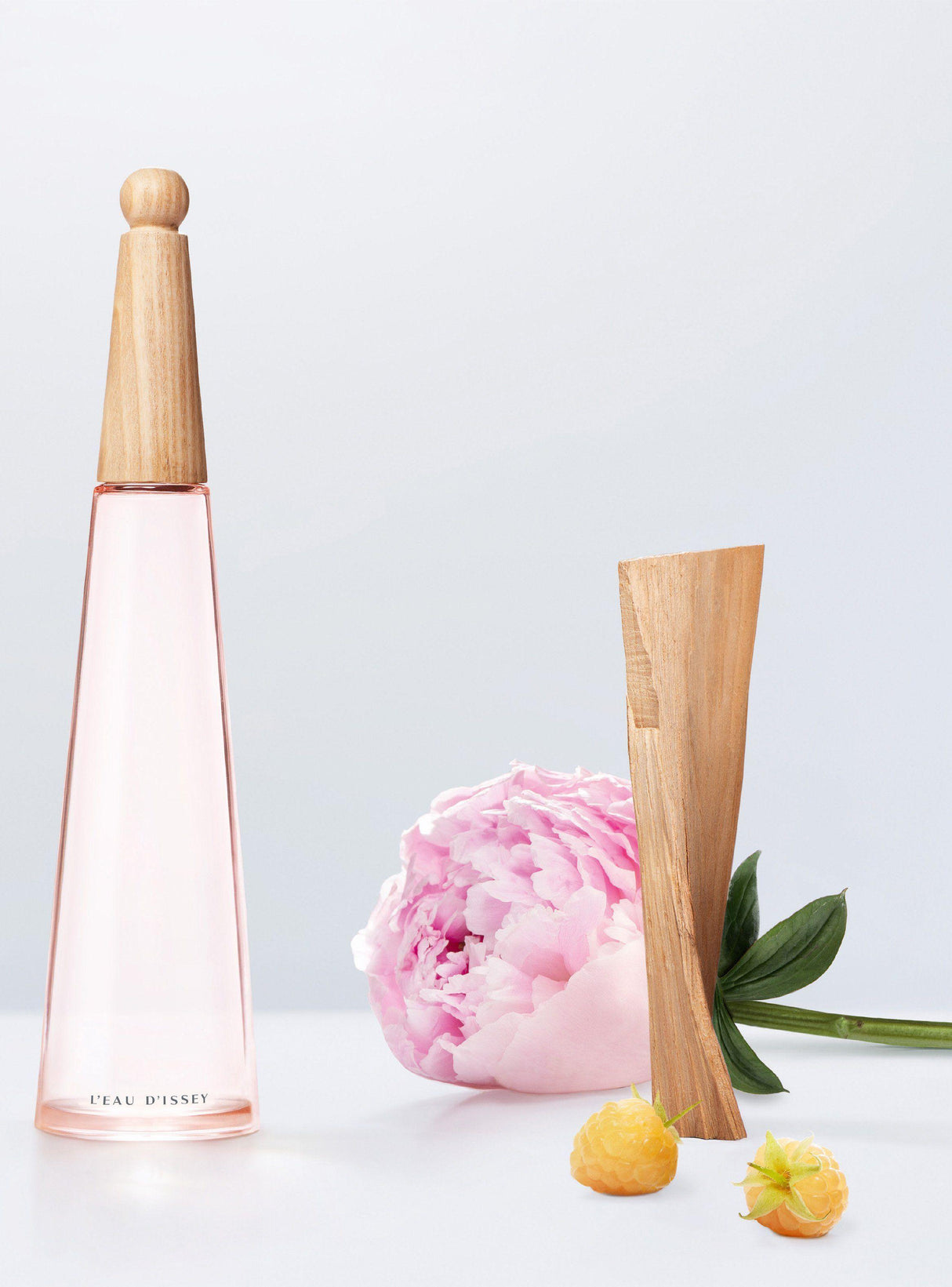 Issey Miyake L Eau d Issey Pivoine Peony Intense Edt  100Ml Mujer