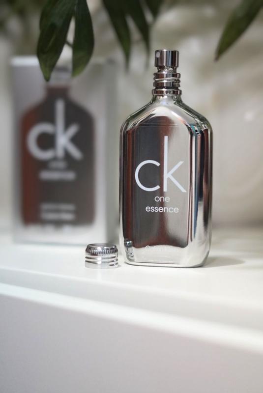Ck One Essence Parfum Intense 200Ml Unisex