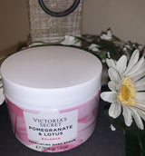 Pomegranate & Lotus Balance Exfoliating Body Scrub Victoria's Secret 368Ml Mujer