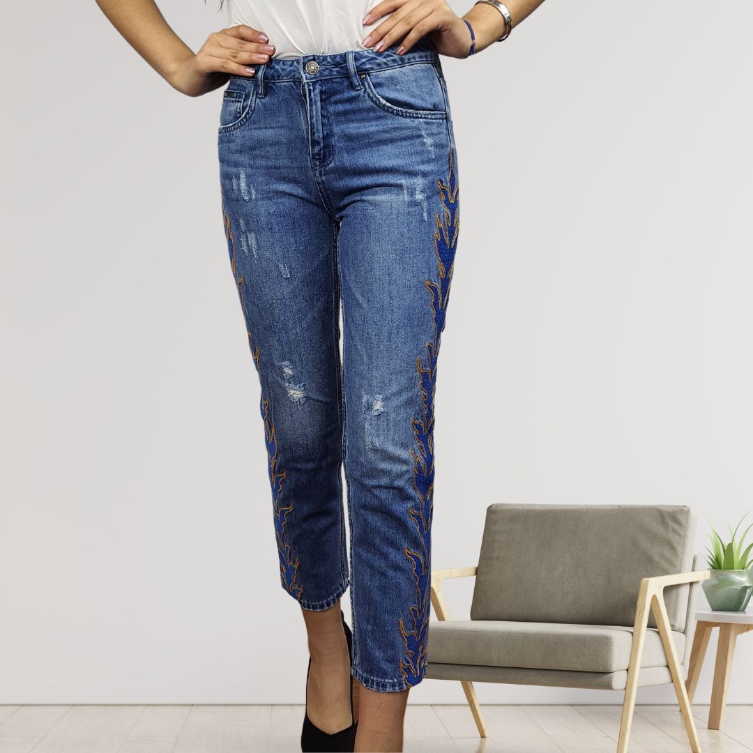 Jeans Vero Moda Azul Claro Style ANSWER 9/10 LW SLIM STRAIGHT JEANS(NC)