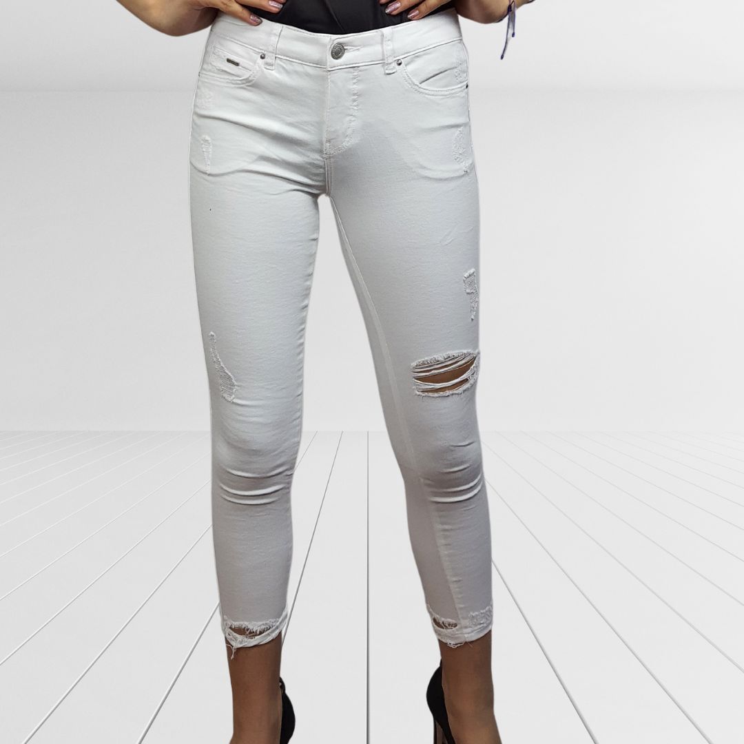 Jeans Vero Moda Blanco Style INSECTS 9/10 LW X-SLIM JEANS(NC)