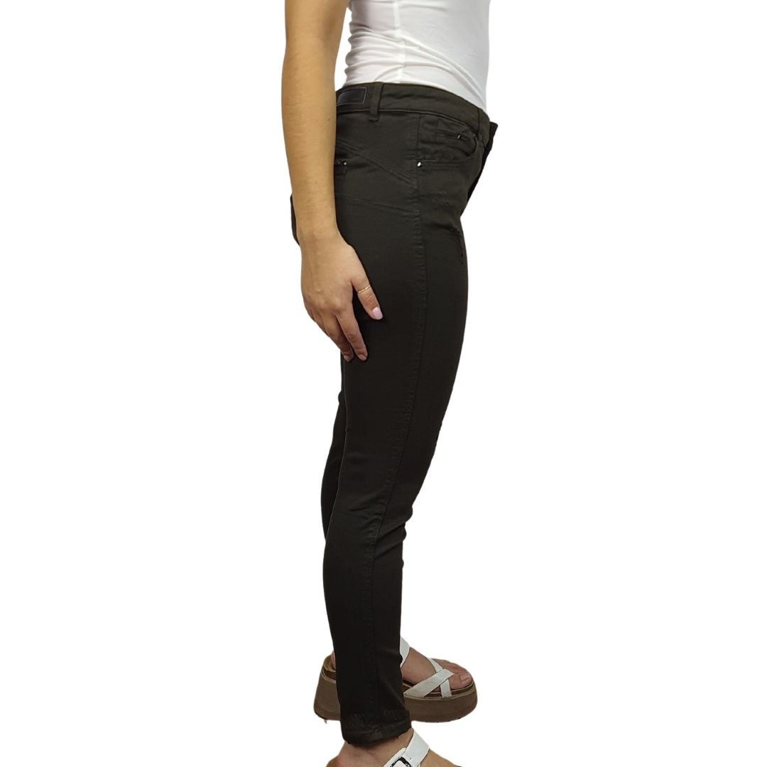 Pantalon Vero moda Negro Style INSECTS 9/10 LW X-SLIM JEANS(NC)
