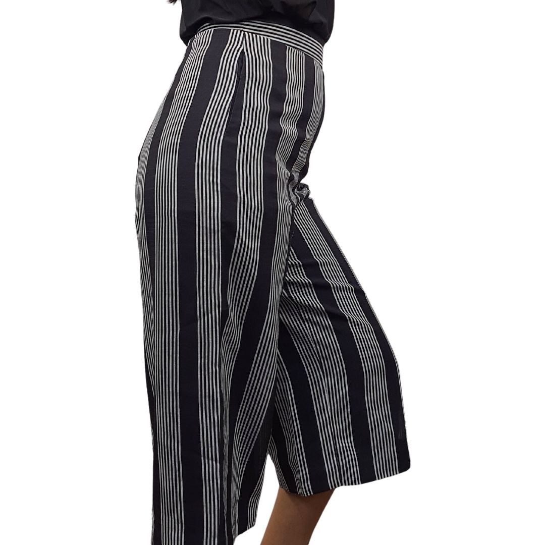 Pantalon Vero Moda Negro Style BRIANNA 7/8 PANTS(VMC-NE-EC-2)