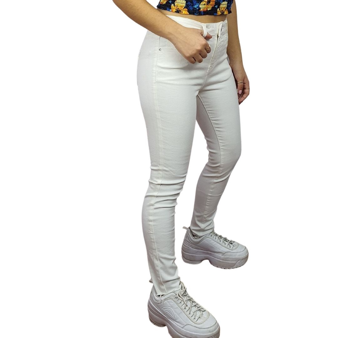 Pantalon Vero moda Blanco Style MIKE 9/10 MW X-SLIM JEANS(NC)