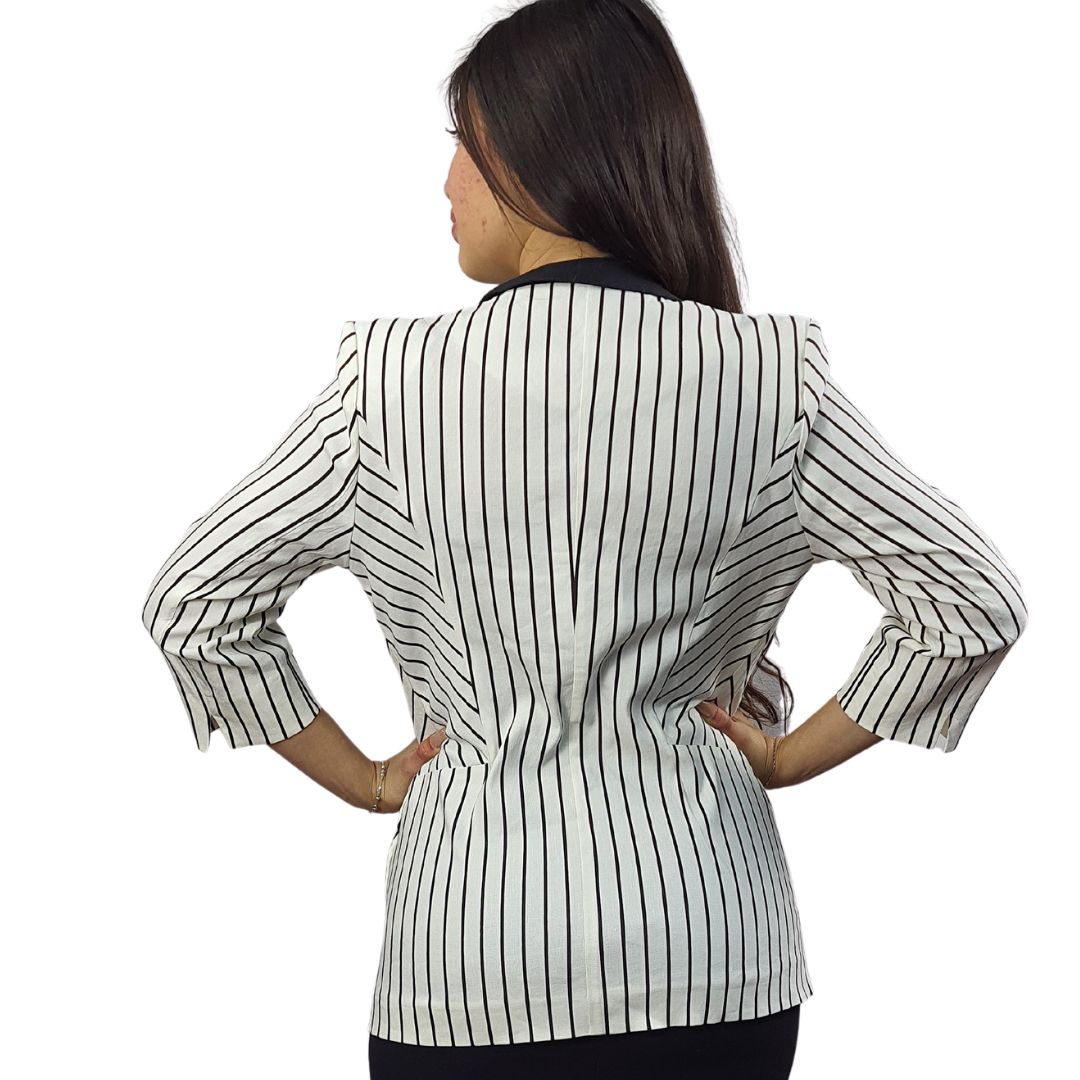 Blazer Vero Moda Blanco y Negro Style OLIVIA 3/4 BLAZER(MM)