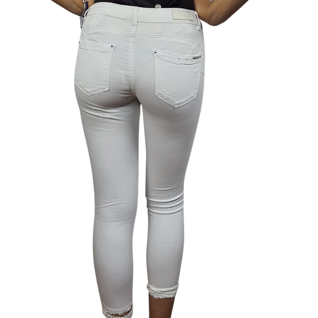 Jeans Vero Moda Blanco Style INSECTS 9/10 LW X-SLIM JEANS(NC)
